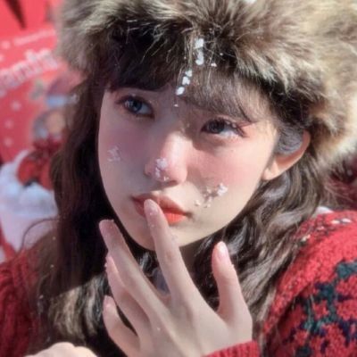 ins新年女生头像,风月都好看,人间也浪漫