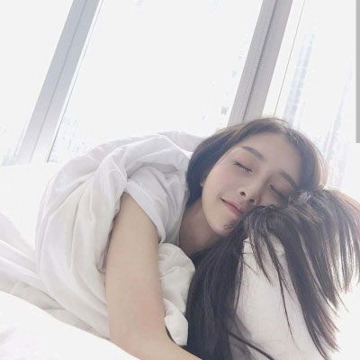 清纯美女qq微信头像侧颜长发女生头像
