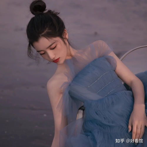 高冷成熟御姐头像慢品人间烟火色,闲观万事岁月长