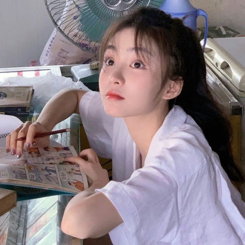 让人一眼就很惊鸿岁月的短句