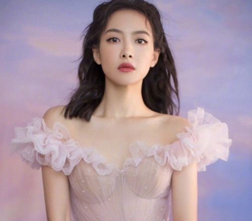 刚夺得金鹰奖后,王一博又有新古装剧,合作老师太有牌面了