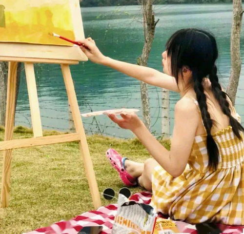 清纯动人的女生头像