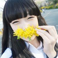 我要很多女生头像啊,正脸不要看得太清楚