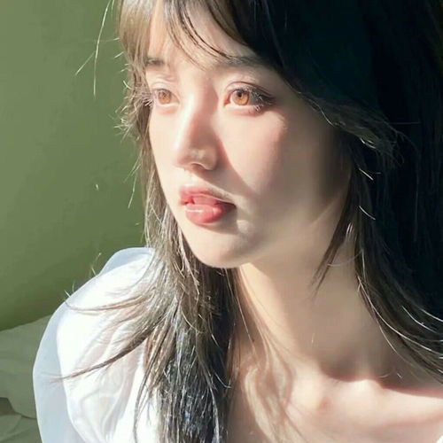 好看又高质量的女生真人头像