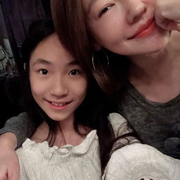 组图小s迎41岁生日长女次女狂晒合照为妈妈送祝福