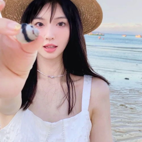 精选优质温柔小众好看的女生头像22