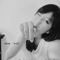 黑白超拽霸气的女生qq个性头像可知一颗心爱过你永远也未溶化