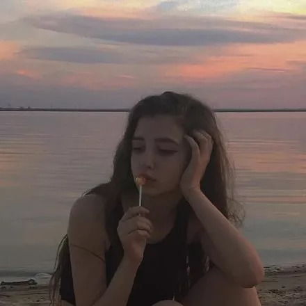我以为我百毒不侵,却唯独对你上了瘾