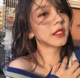 最近火了一种超时髦的女生头像,00后必备,朋友圈你最美