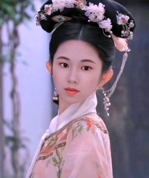 痛心广东21岁女网红因心脏病离世,生前曾长时间熬夜直播