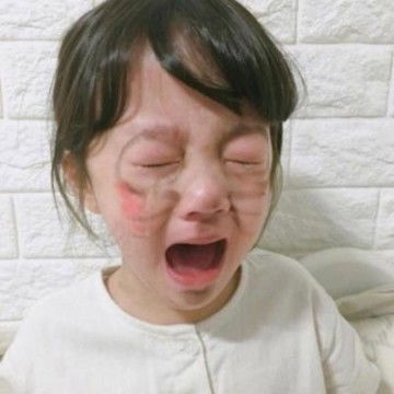 女生可爱萌小女孩微信头像女生搞怪可爱萌娃头像,个性头像图片
