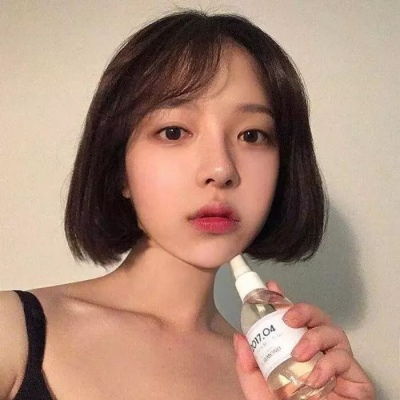 手绘女生短发头像霸气女生