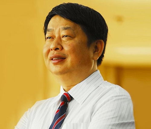 63岁金矿老板丧偶仅一年,迎娶38岁女模特,新娘我从未贪他的钱