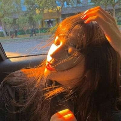 高清很丧的头像女抑郁