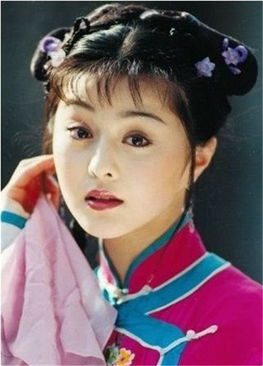 一线女神17岁旧照曝光揭娱乐圈至今没整容的真美女