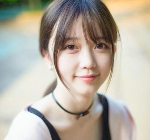女生头像漂亮可爱发型