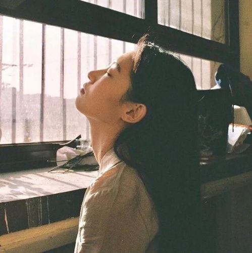 心里委屈难受的经典好句子,句句伤感压抑