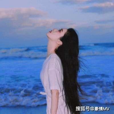 长发简约女生头像图片冷艳女生头像长头发真人2021
