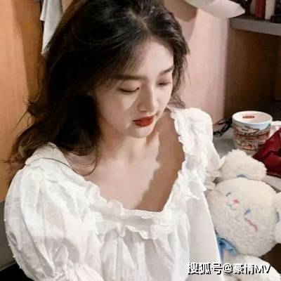 高颜值女生头像真人图片清纯好看的女生真人头像