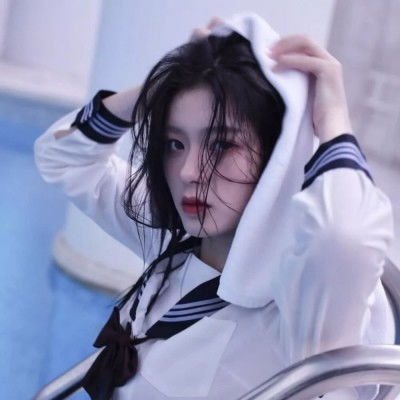 御姐头像高冷女萝莉