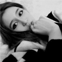 落寞伤感黑白qq女生头像