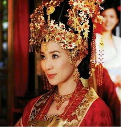 古装垂坠额饰,丽颖输美颜过度,唐嫣艳压群芳