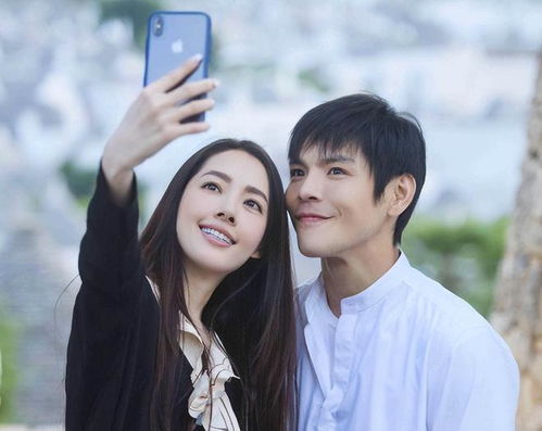 38岁女星郭碧婷疑婚变社媒已取关向佐,二胎后夫妻再未同框