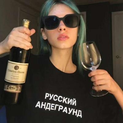 霸气冷酷好听的英文名字女孩可爱点