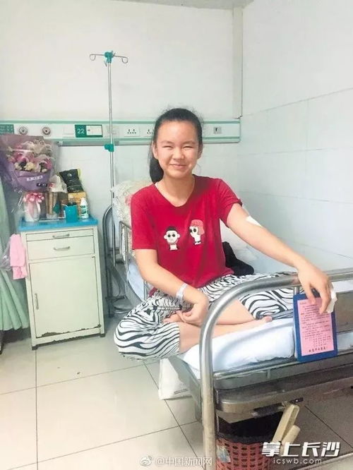 适合12岁女生头像图片李典