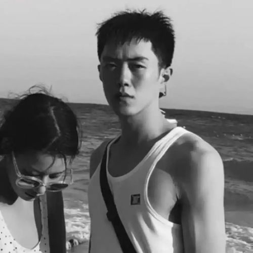情头和我牵手吧
