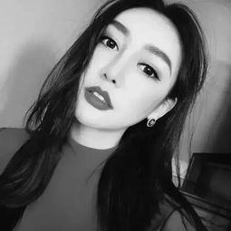 女生头像看过那么多风景还是喜欢你家那条路416