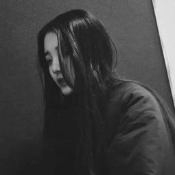 酷炫霸道女生微信名冷艳