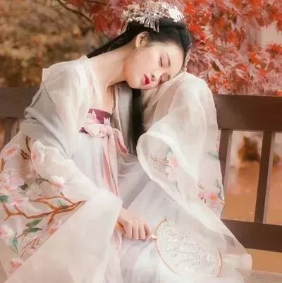 唯美的古风女生头像