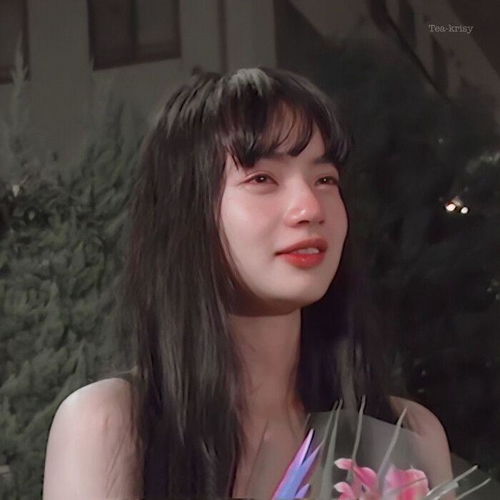 有没有好看的女生头像,不要动漫的,有吗