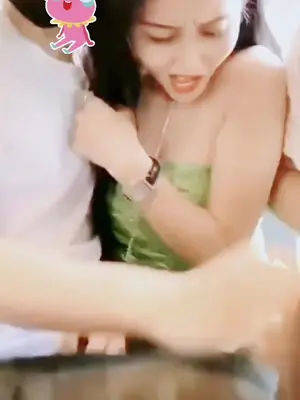 美女卖萌特效拍摄清纯妹子