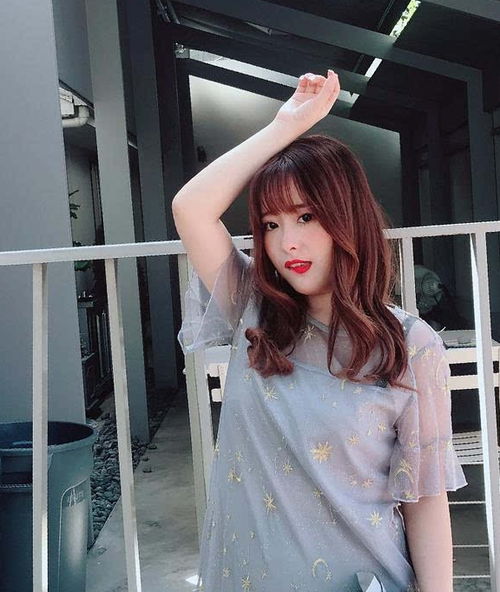 新衣美不过夏,日常穿搭仙气萦绕,衬托十足女人味