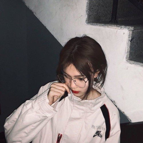 清新女生头像高冷