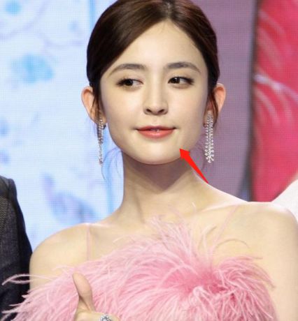 这些细思极恐的初老征兆,连90后女星古力娜扎杨紫孙怡也没躲过