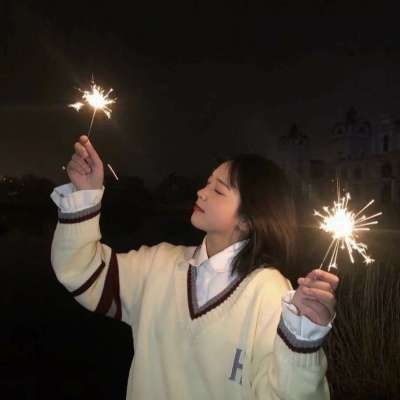 易北瑶ins风唯美温柔女头世界先爱了我,我不能不爱它女生头像我要个性网