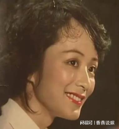 歌唱家谢莉斯丧母又丧女,50岁患脑梗险些痴呆,成名背后有心酸