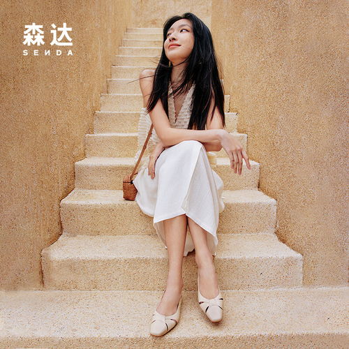 天美意女鞋时尚百搭外穿一字带平底休闲凉鞋女2024夏新kx011bl4银色36