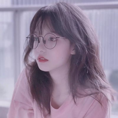 2020长发女生头像文艺好看的女生头像图片