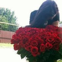 玫瑰花头像带字带玫瑰花的女生头像
