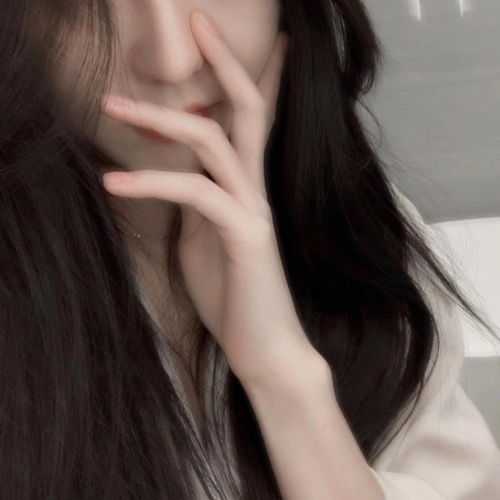 网易云他穿两个省去找他喜欢的女孩,在跨年夜给她表白结果被拒,后来