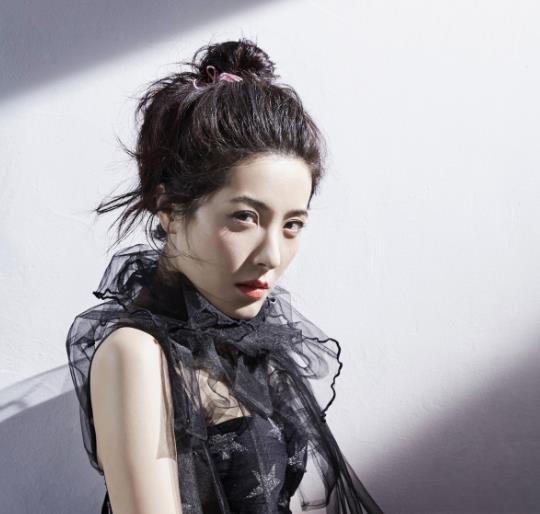 她曾是最美女鬼,圈粉无数,三任男友全是影帝,今43岁却单身