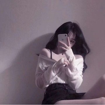 个性手机挡脸的女生头像2021最火爆,女生头像图片