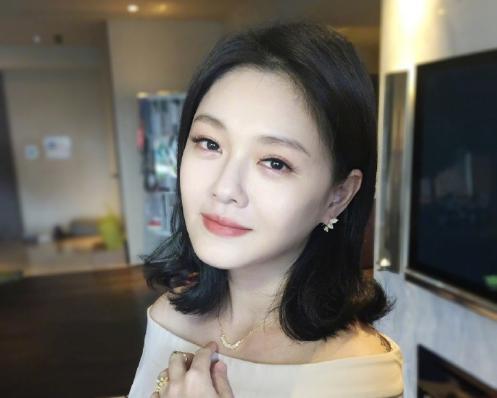 迷人电眼靠化妆就够了吗当然不是,小秘密都在这了