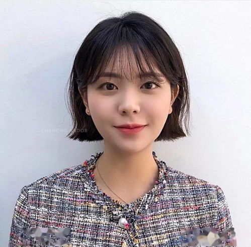 发型年年变,齐耳短发永不过时