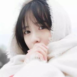 女生头像双数很好很吉利所以我的双下巴一定会带来好运