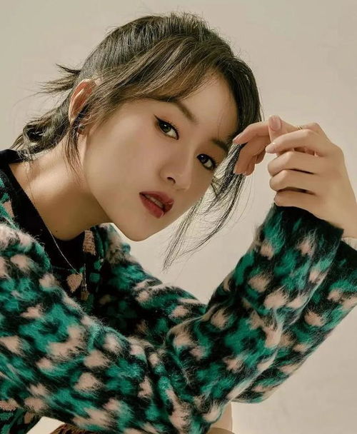 顶级甜美女神袁冰妍,静娴温婉的气质柔情似水的美丽